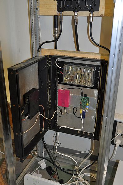 Repeater OZ0REV Rack åben